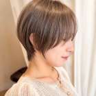 【ショート】大人女性のショートヘア×ブリーチ